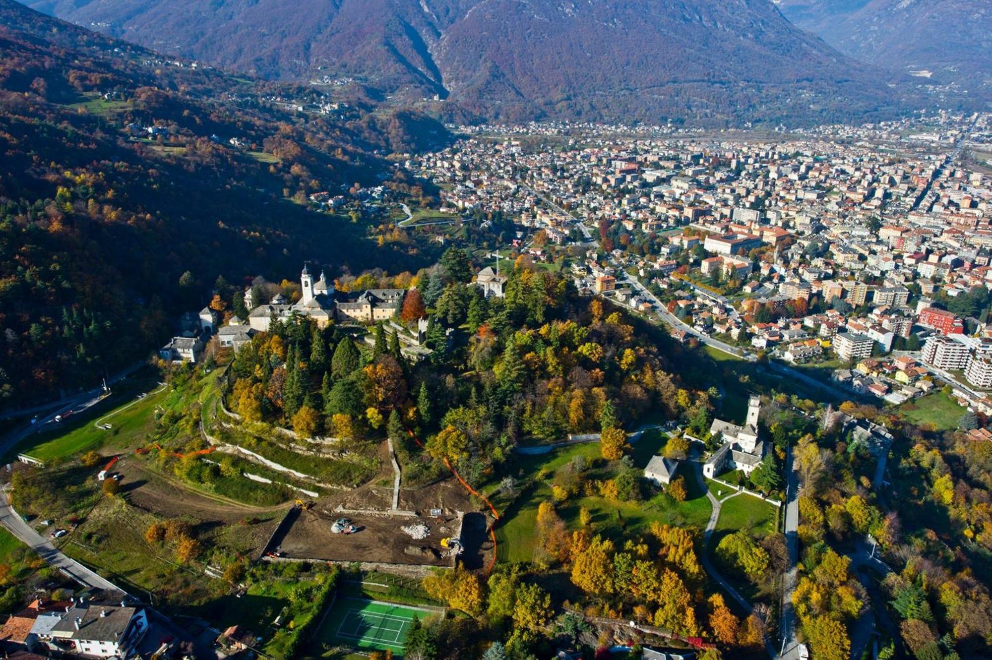 Casa Dell'Edera - Holiday Apartment In Domodossola Ngoại thất bức ảnh